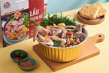 Lẩu Gà Nấm Nhỏ